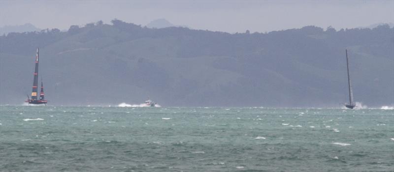 American Magic and Luna Rossa - Course E - Eastern Beach - Hauraki Gulf - November 3, 2020 - 36th America's Cup - photo © Richard Gladwell / Sail-World.com