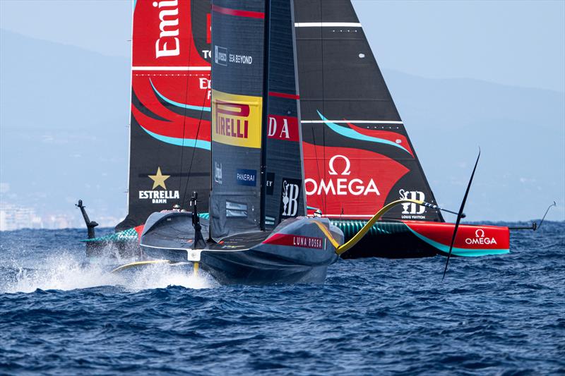 The Louis Vuitton Preliminary Regatta Barcelona Final between Emirates Team New Zealand and Luna Rossa Prada Pirelli - August 25th 2024 - photo © Ricardo Pinto / America's Cup