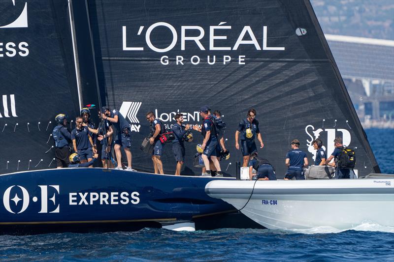 Orient Express Racing Team on Louis Vuitton Cup Round Robin 1 Day 1 - photo © Ian Roman / America's Cup