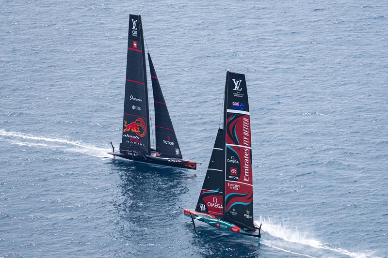 Alinghi Red Bull Racing vs. Emirates Team New Zealandon Louis Vuitton Cup Round Robin 1 Day 4 - photo © Ian Roman / AmericasCup