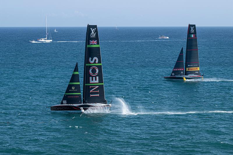 Luna Rossa Prada Pirelli vs. INEOS Britannia on Louis Vuitton Cup Round Robin Day 7 - photo © Ricardo Pinto / America's Cup