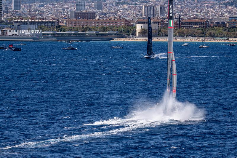 Luna Rossa Prada Pirelli vs. New York Yacht Club American Magic on Louis Vuitton Cup Semi-Finals Day 2 - 15th September 2024 - photo © Ian Roman / America's Cup