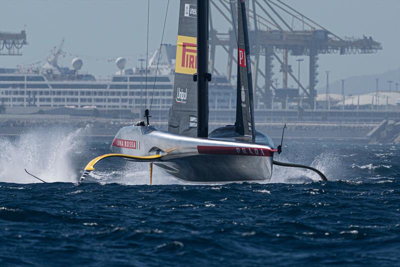 Luna Rossa Prada Pirelli vs. INEOS Britannia on Louis Vuitton Cup Final Race Day 1 - September 26, 2024 - photo © Ian Roman / America's Cup