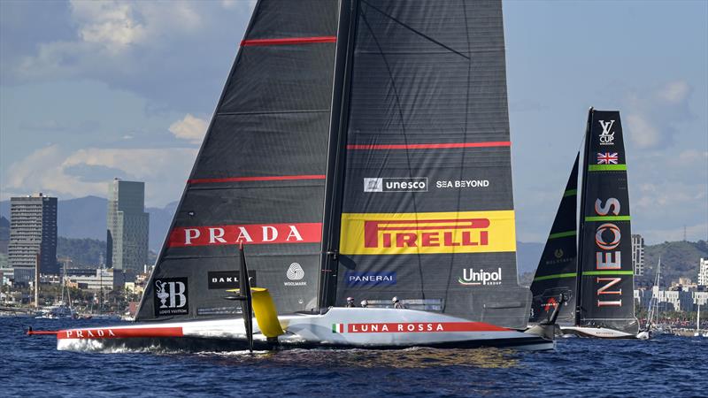 INEOS Britannia vs. Luna Rossa Prada Pirelli on Louis Vuitton Cup Final Race Day 2 - September 28, 2024 - photo © David Maynard / www.alleycatphotographer.com