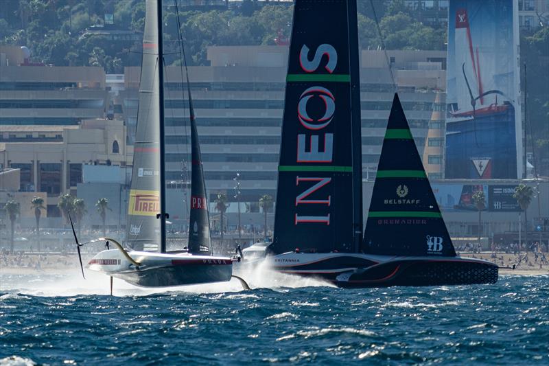 Luna Rossa Prada Pirelli vs. INEOS Britannia on Louis Vuitton Cup Final Race Day 3 - September 29, 2024 - photo © Ian Roman / America's Cup