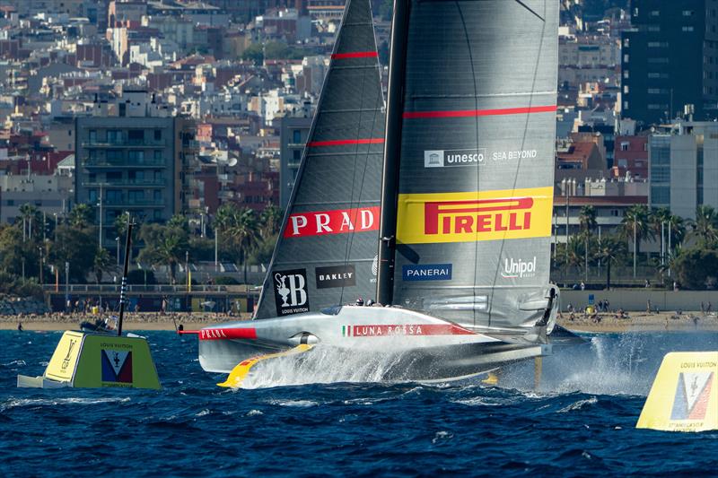  Luna Rossa  - Finals Louis Vuitton Cup - Race 4 - Day 17 - September 29, 2024 - Barcelona - photo © Ian Roman / America's Cup