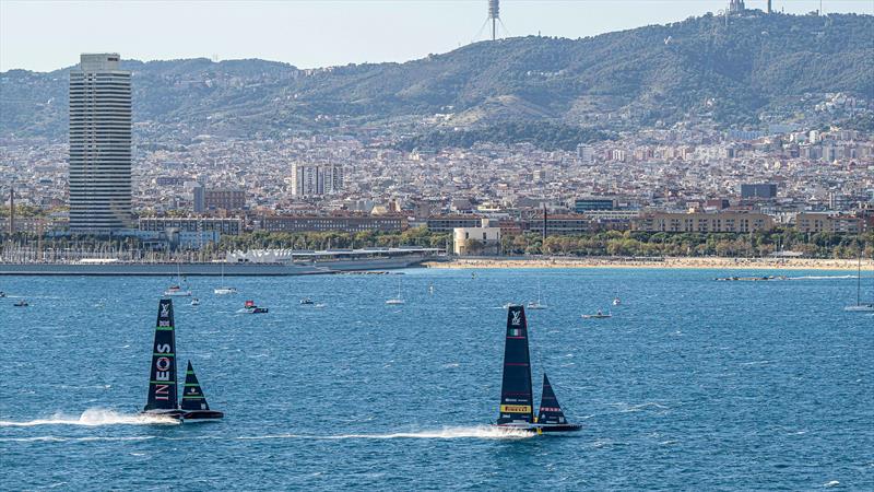  Luna Rossa and INEOS Britannia - Finals Louis Vuitton Cup - Race 4 - Day 17 - September 29, 2024 - Barcelona - photo © Ricardo Pinto / America's Cup