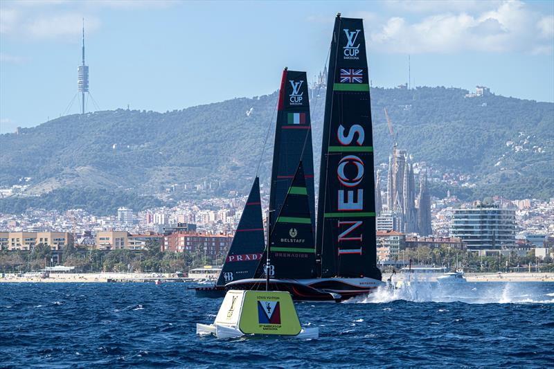 INEOS Britannia vs. Luna Rossa Prada Pirelli on Louis Vuitton Cup Final Race Day 4 - September 30, 2024 - photo © Ricardo Pinto / America's Cup