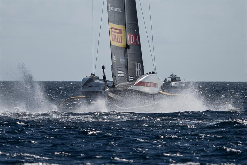 INEOS Britannia vs. Luna Rossa Prada Pirelli on Louis Vuitton Cup Final Race Day 4 - September 30, 2024 - photo © Ricardo Pinto / America's Cup