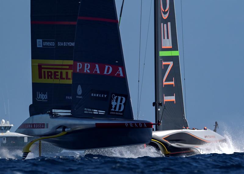 INEOS Britannia vs. Luna Rossa Prada Pirelli on Louis Vuitton Cup Final Race Day 4 - September 30, 2024 - photo © David Maynard / www.alleycatphotographer.com