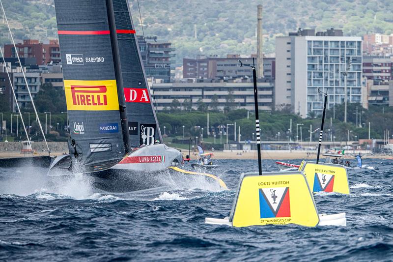 Luna Rossa Prada Pirelli - Louis Vuitton Cup -  Final  - Race Day 6 - October 2, 2024  - photo © Ricardo Pinto / America's Cup