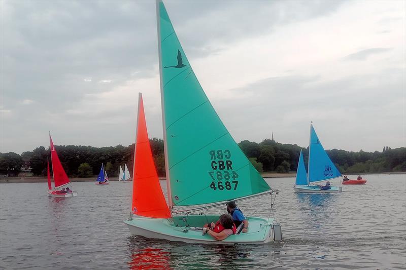 Hansa UK Traveller Trophy Series Round 8 at Midland SC photo copyright Phil Reeves taken at Midland Sailing Club and featuring the Hansa class