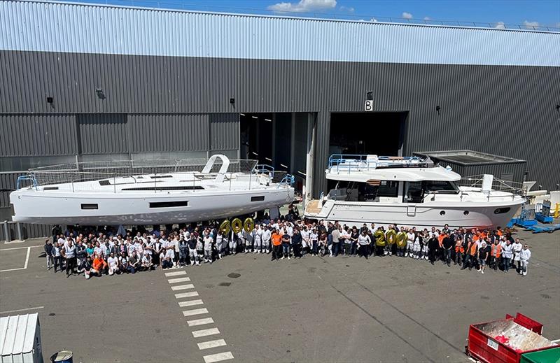 The 400th Oceanis 51.1 and the 200th Swift Trawler 41 left the factory - photo © Beneteau Asia Pacific