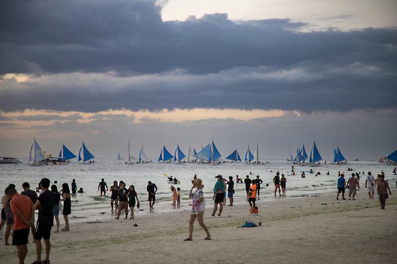 Passeggiata with bancas. BPI Boracay 200 - photo © Guy Nowell / BPI