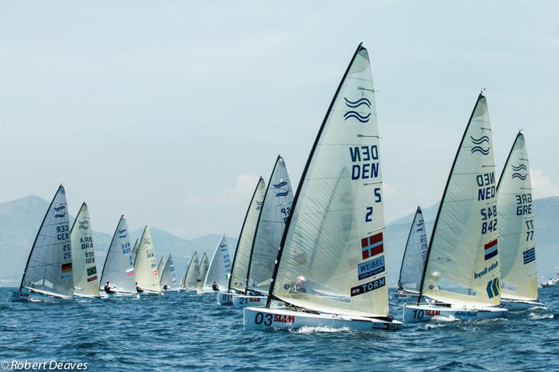 Race 3 starts on day 2 of the Finn Gold Cup in Gaeta - photo © Robert Deaves