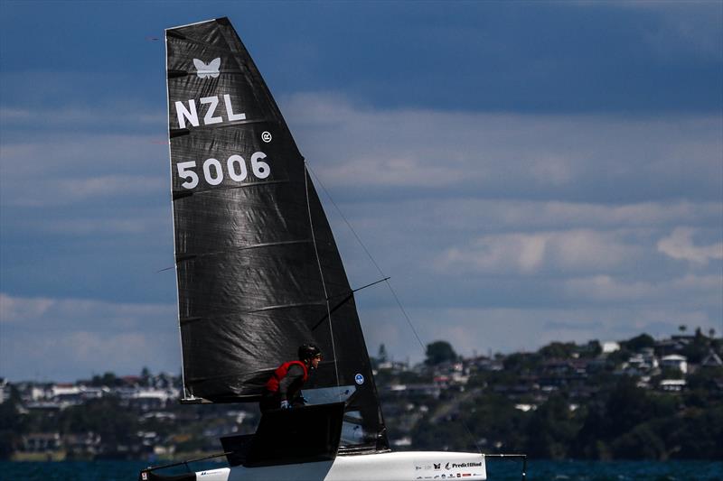 Flex curve in Jake Pye's rig - Day 5 - 2024 PredictWind Moth Worlds - Manly Sailing Club. January 9, 2025 photo copyright Richard Gladwell/Sail-World.com/nz taken at Manly Sailing Club and featuring the International Moth class