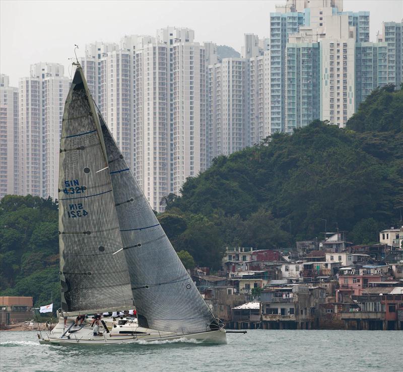 The Royal Hong Kong Yacht Club Hong Kong to Hainan Race gets underway photo copyright Guy Nowell / RHKYC taken at Royal Hong Kong Yacht Club and featuring the IRC class