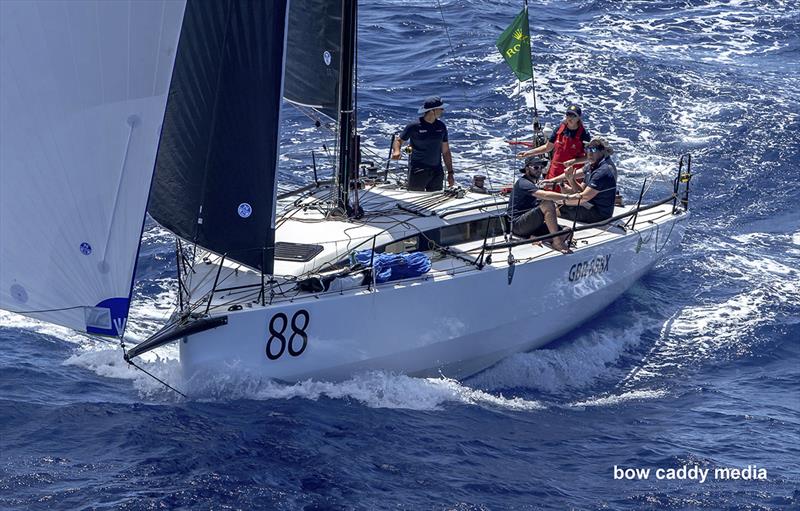 Sunrise - Start of the 2022 Sydney Hobart race - photo © Bow Caddy Media