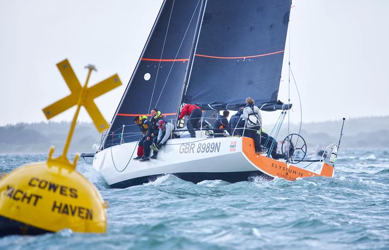 Strong winds for the 2024 Round the Island Race - photo © Tom Hicks / www.solentaction.com