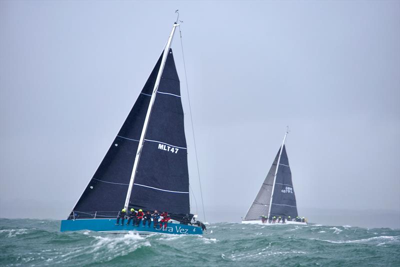 Strong winds for the 2024 Round the Island Race - photo © Tom Hicks / www.solentaction.com