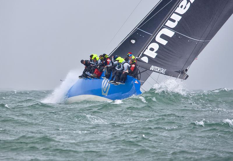 Strong winds for the 2024 Round the Island Race - photo © Tom Hicks / www.solentaction.com