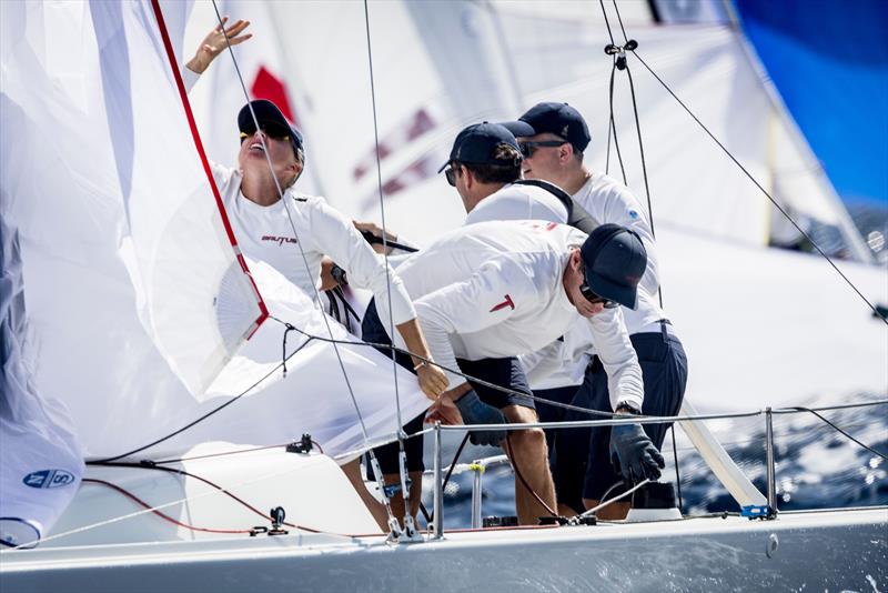 Spinnaker drop on day 4 of the Sandberg Estates J/70 Worlds in Palma photo copyright SailingShots by María Muiña taken at Real Club Náutico de Palma and featuring the J70 class