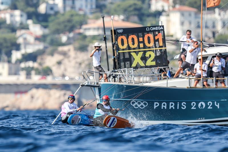 Race start -  Women's Kite - Paris 2024 Olympics - photo © World Sailing / Sander van der Borch