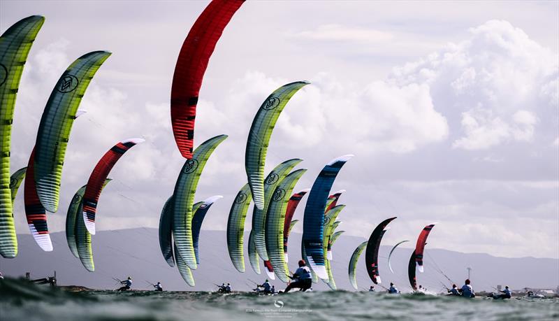 Colorful men's fleet start in the new equipment - Formula Kite Youth European Championships, day 1 - photo © IKA Media / Robert Hajduk