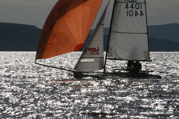 The first Scottish Skiff Grand Prix of 2007 takes place at Helensburgh photo copyright Alan Henderson / www.fotoboat.com taken at Helensburgh Sailing Club and featuring the 4000 class