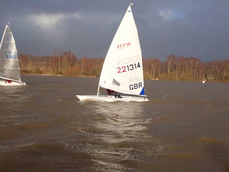 Leigh & Lowton New Years Day Pursuit - photo © Gareth Williams