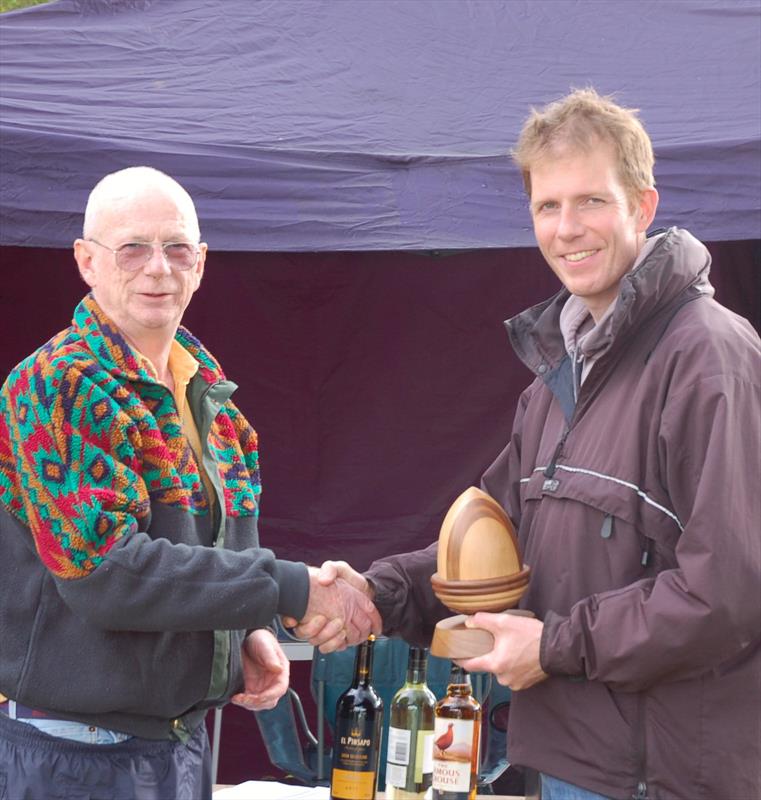 Peter Stollery wins the Marblehead Acorn Trophy at Guildford photo copyright Peter Dunne taken at Guildford Model Yacht Club and featuring the Marblehead class