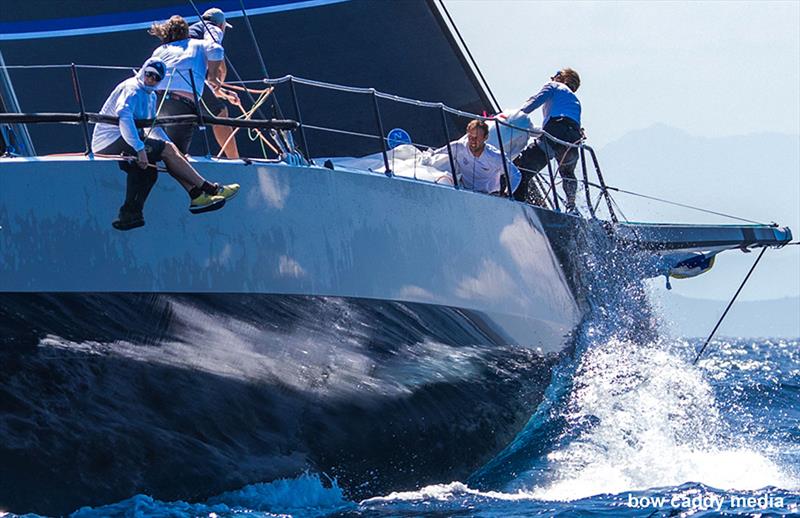 Django HF prepares for the bearaway - photo © Bow Caddy Media