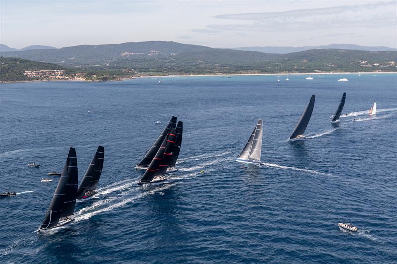 Django HF leads Jethou into the spreader mark during Les Voiles de Saint-Tropez Race Day 2 - photo © Gilles Martin-Raget / www.martin-raget.com