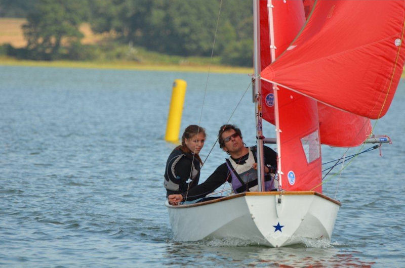 Mark and Rebecca Hodge during the Cartoon Trophy at Waldringfield photo copyright Juliet Dearlove taken at Waldringfield Sailing Club and featuring the Mirror class