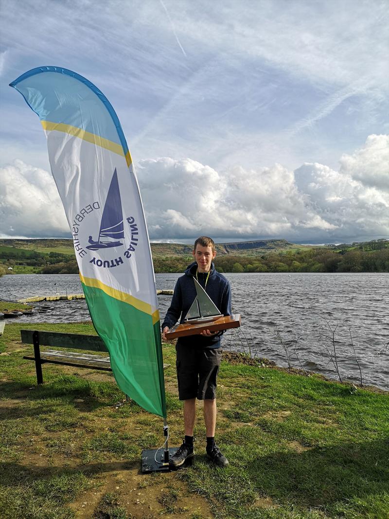 Derbyshire Youth Sailing at Glossop Sailing Club photo copyright Joanne Hill taken at Glossop Sailing Club