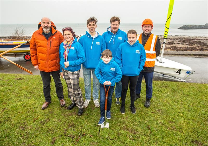 John Fenwick (SWSA Chair), Wendi Cuffe (SWSA Trustee), Struan Young, Michael Davitt, Tom Wilson (SWSA Instructor), Jenna Hermans and Michael Scanlan of Clarks Construction - photo © Pete Robinson