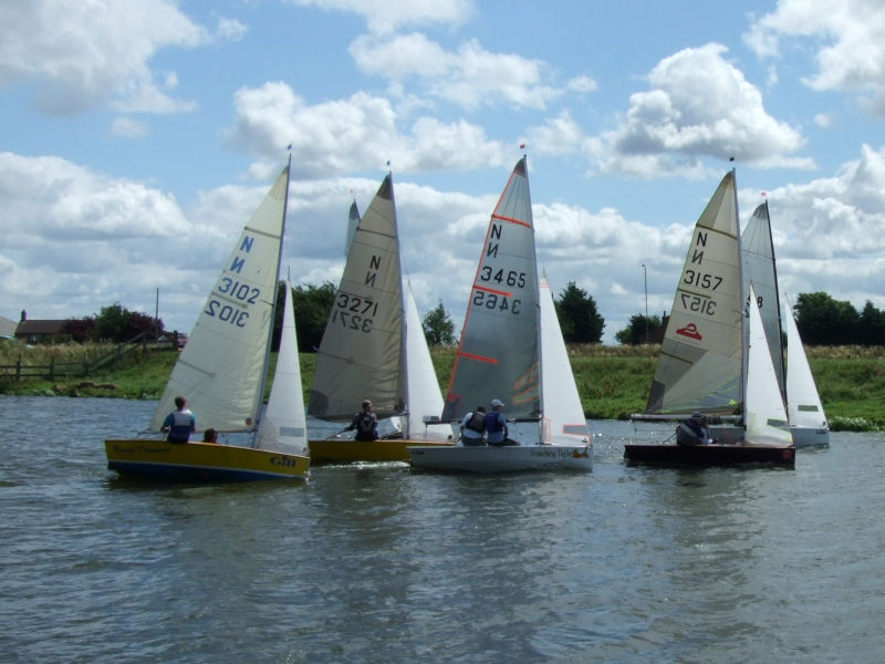 7 National 12s for the Midlands Rivers and Ponds N12 series event at Welland photo copyright Sarah Prior / Adam Wilson taken at Welland Yacht Club and featuring the National 12 class