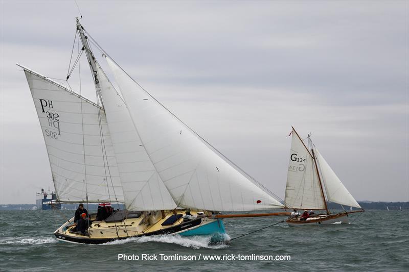 Hamble Classics - Spinaway photo copyright Rick Tomlinson / www.rick-tomlinson.com taken at Hamble River Sailing Club and featuring the Gaffers class