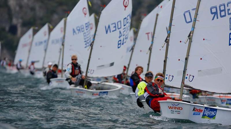 Final day of the World Optimist Championships at Riva del Garda photo copyright Matias Capizzano / www.capizzano.com taken at Fraglia Vela Riva and featuring the Optimist class