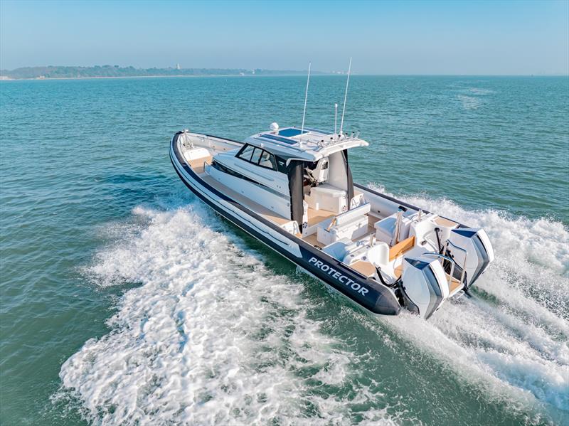 Protector Targa 380 - photo © Protector Boats