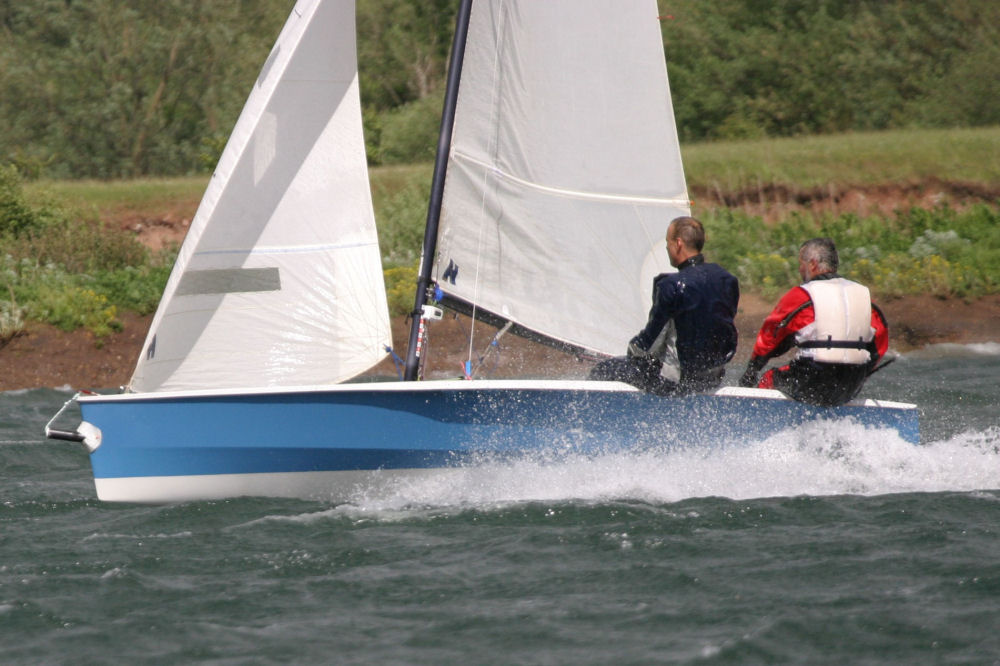 John Sears & John Parr at the Notts County Spring Regatta photo copyright David Eberlin taken at Notts County Sailing Club and featuring the RS400 class