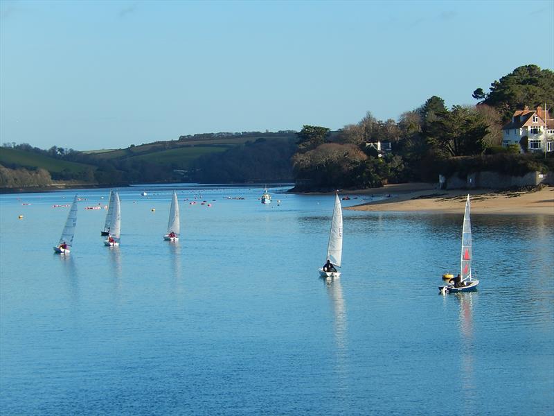 salcombe yacht club restaurant