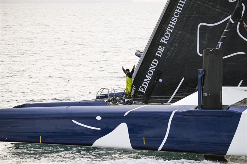 maxi trimaran actual